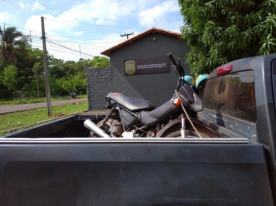 Motocicleta recuperada pela Polícia Civil
