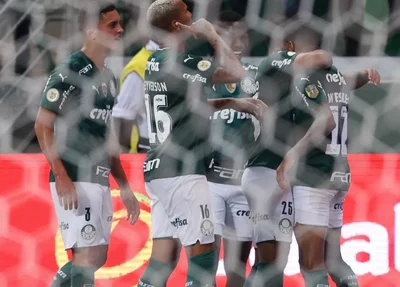 Palmeiras empata com o líder Atlético-MG em casa