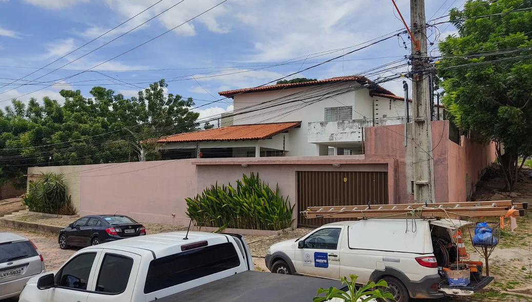 Polícia Civil desarticula laboratório de drogas na zona leste