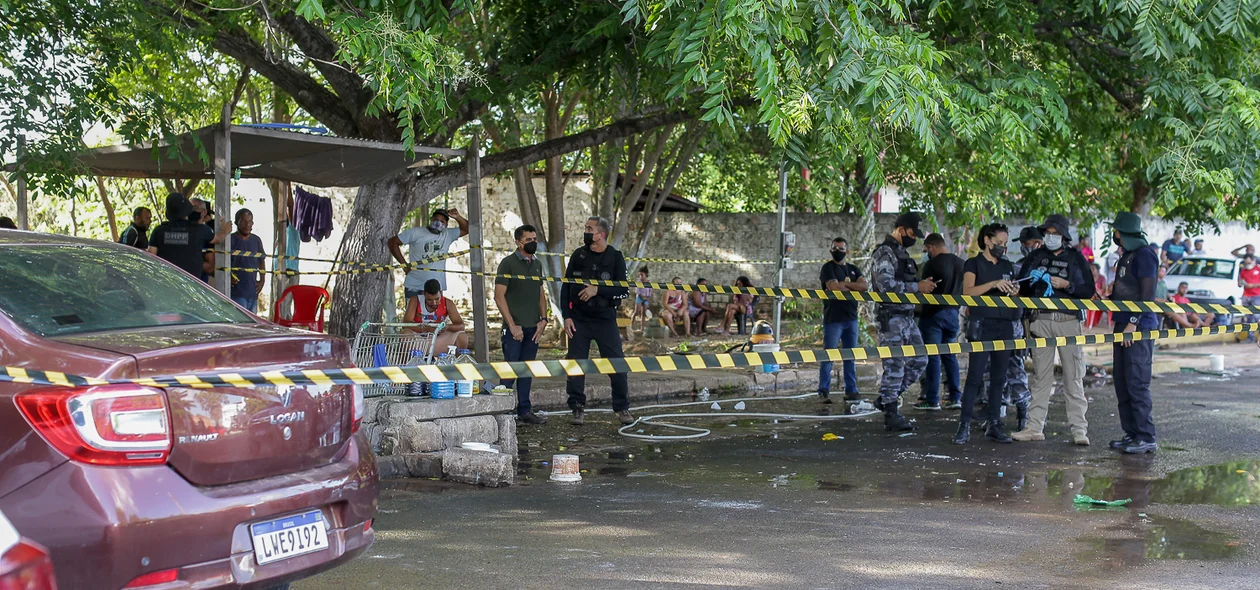 Polícia isolou a área