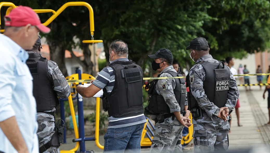 Polícia militar e civil