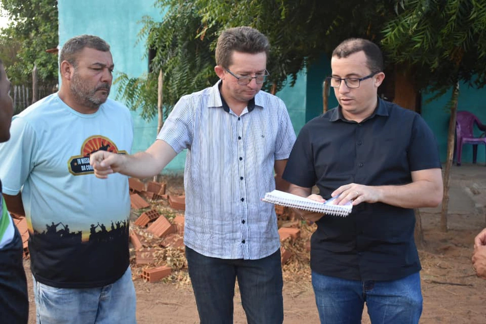 Prefeito Júnior Percy visita Coroa de São Remígio
