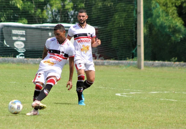 River vence jogo treino no CT Afrânio Nunes