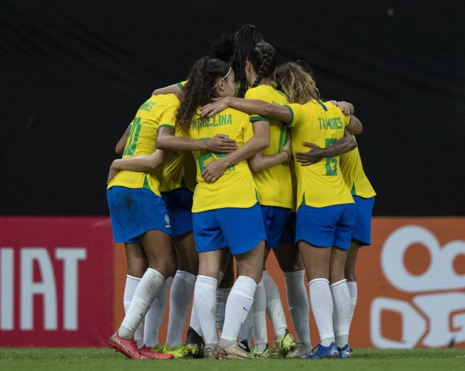 Seleção feminina brasileira goleia Venezuela