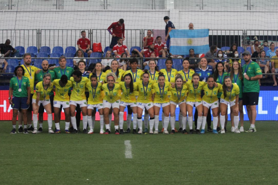 Seleção feminina de futebol7.