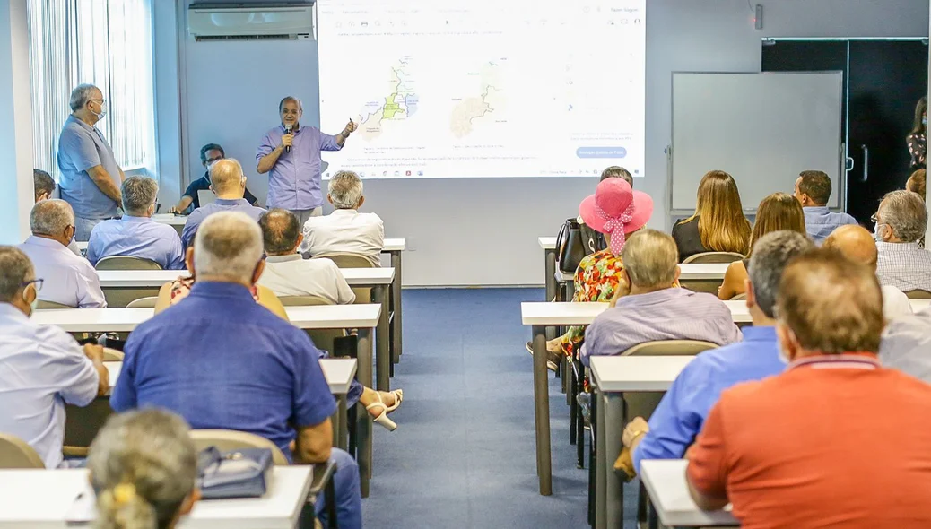 Sílvio Mendes e Iracema  Portela apresentam proposta de plano de governo para 2022