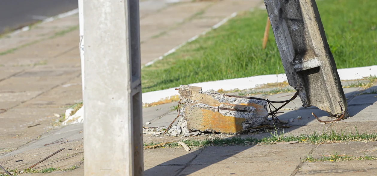 Situação do poste de energia