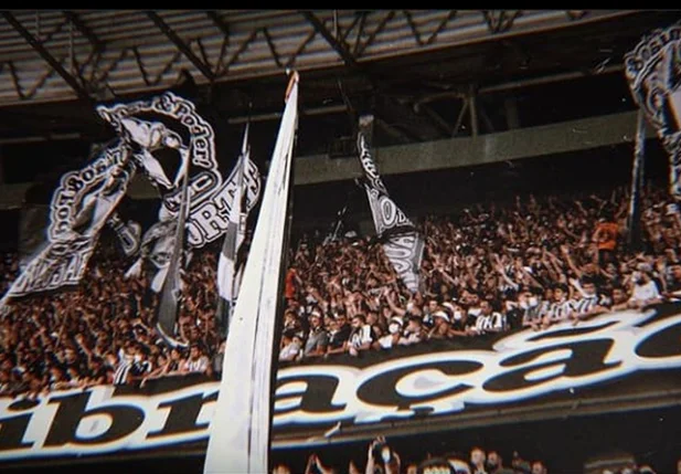 Torcida do Vozão na Arena Castelão, em Fortaleza.