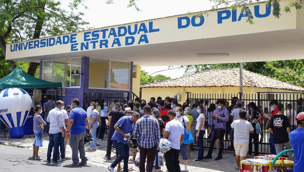 UESPI no primeiro dia do Enem 2021