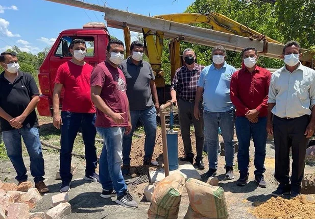Zé Henrique visitando o Programa Novos Caminhos