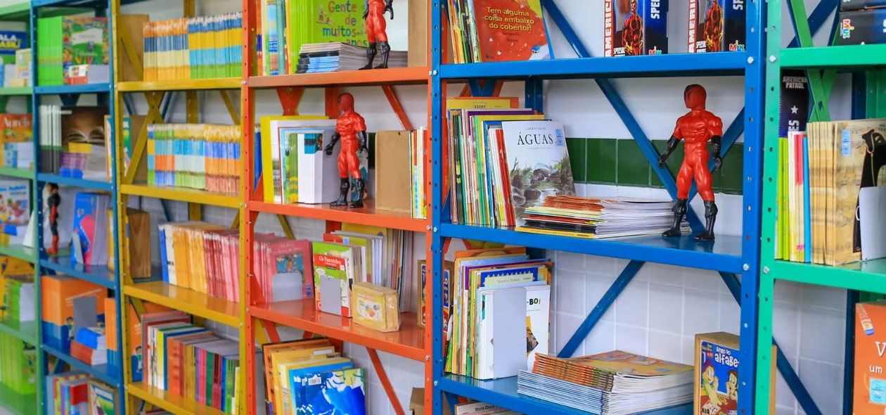 A escola fica localizada no Mocambinho