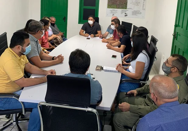 A reunião ocorreu nesta sexta