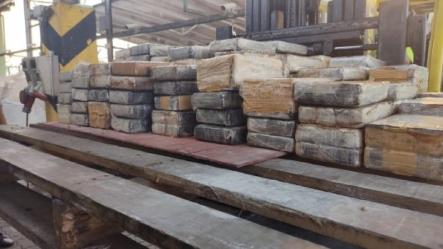 Alfândega de Santos 561kg de cocaína em carga de café