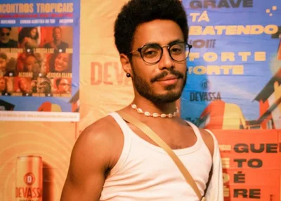 Ator Ícaro Silva