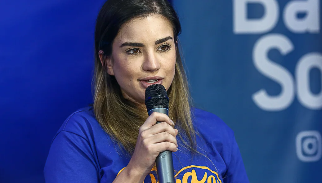 Bárbara Soares