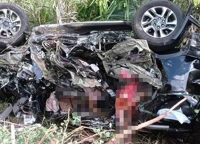 Colisão entre carro e carreta em Bacabal-MA
