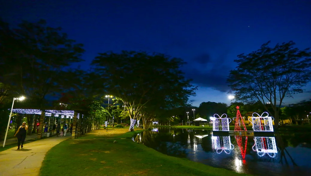 Decoração de Natal no Parque da Cidadania