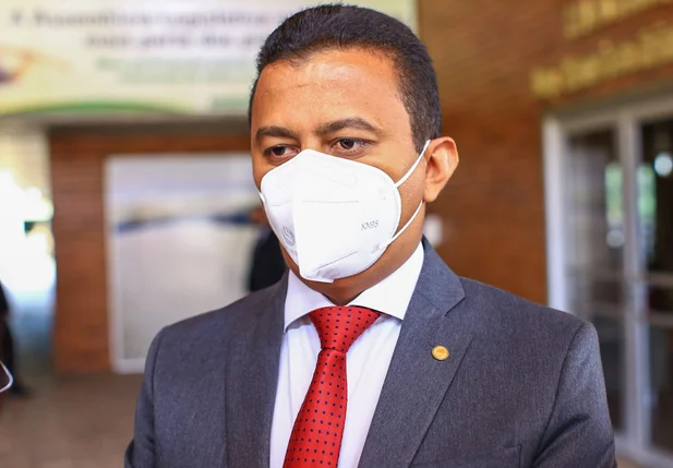 Deputado Francisco Costa