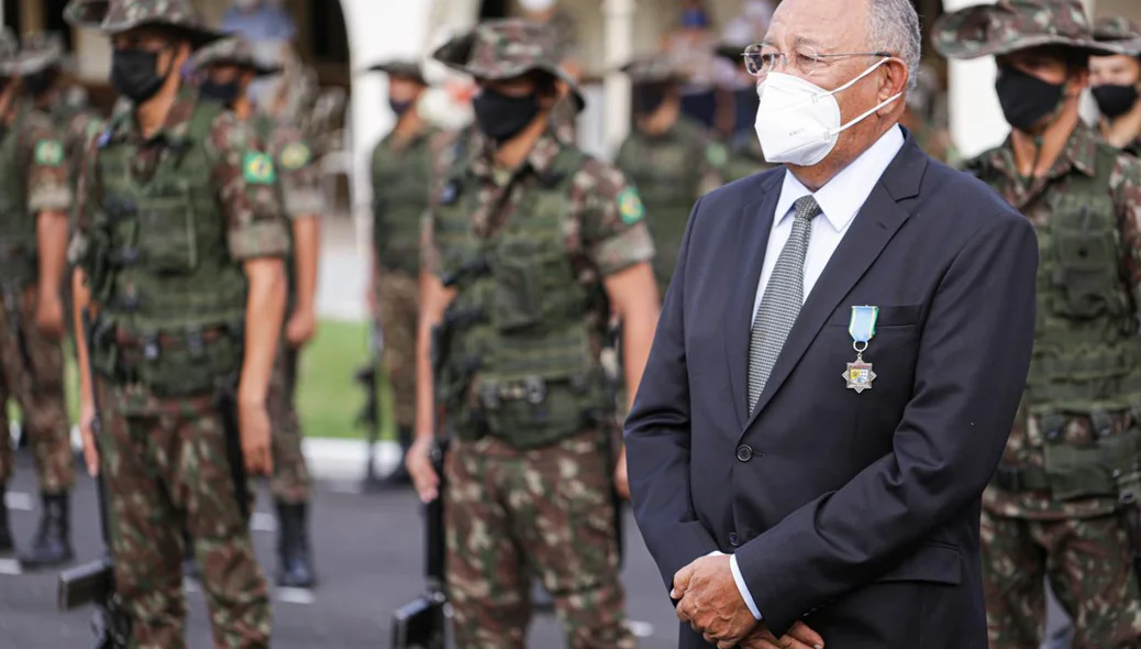Dr. Pessoa (MDB) durante solenidade no 2º BEC