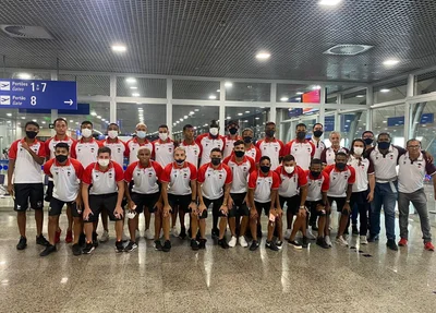 Elenco riverino embarca para a Copinha São Paulo de Futebol Júnior.