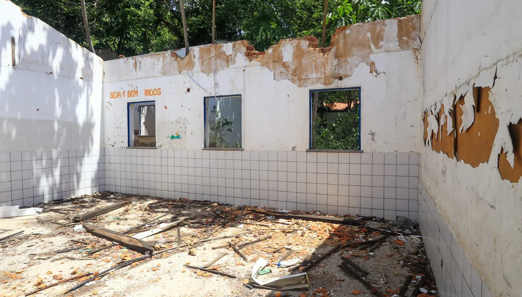 Escola Municipal Ambiental 15 de outubro estava desativado desde 2017,