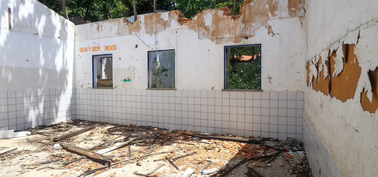 Escola Municipal Ambiental 15 de outubro estava desativado desde 2017,