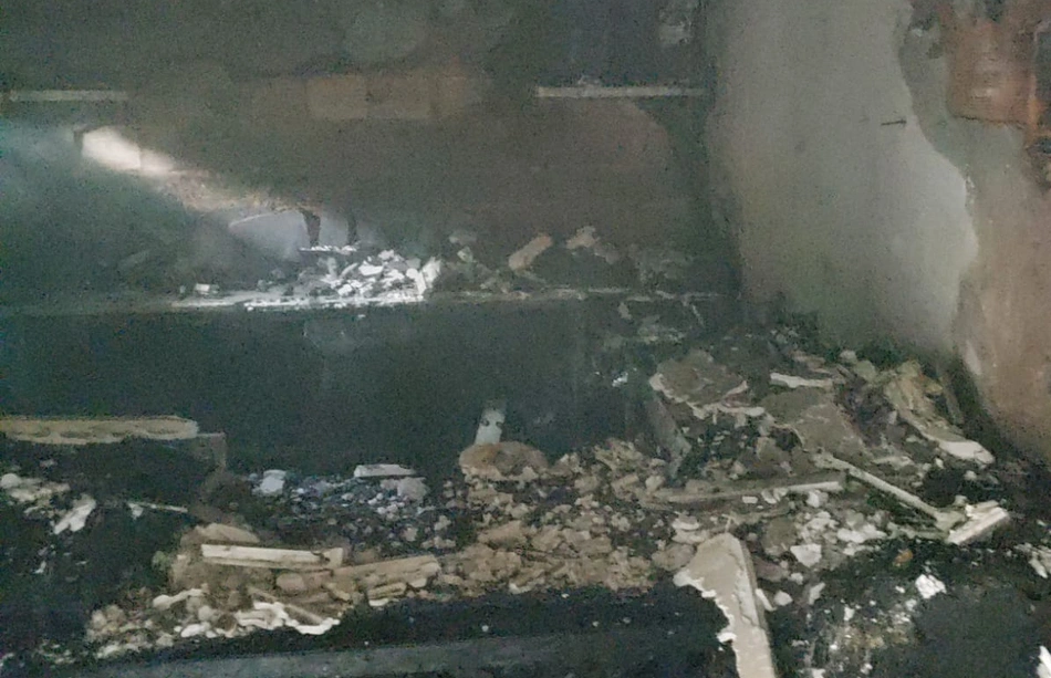 Escritório fica destruído após incêndio em Teresina