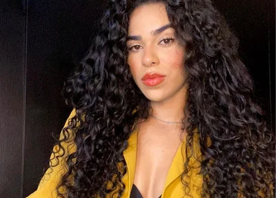 Ex-BBB Elana Valenária