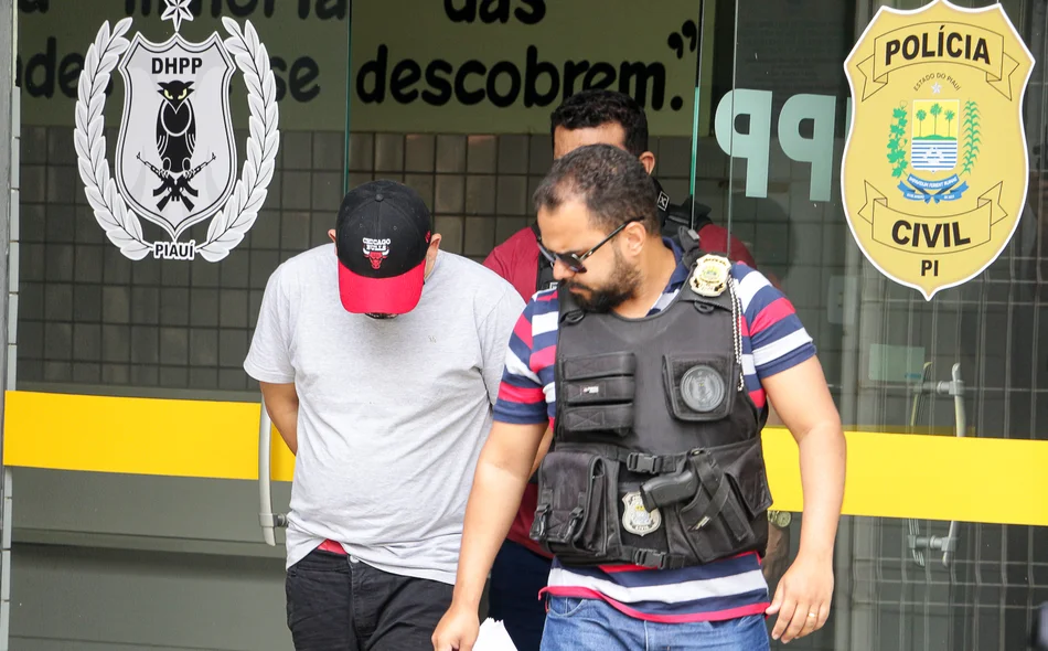 Felipe Seixas, acusado de matar o prefeito de Madeiro, é preso pela Polícia Civil