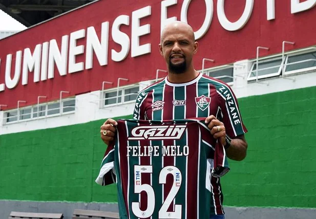 Fluminense anunciou a contratação do volante Felipe Melo