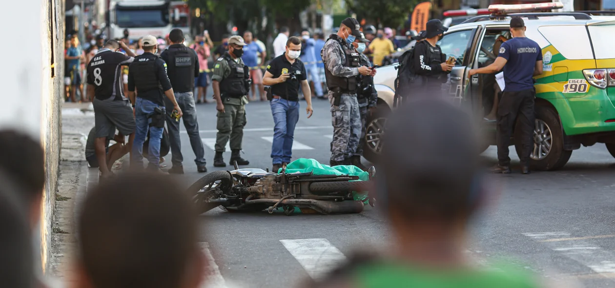 Homicídio aconteceu na tarde desta sexta-feira
