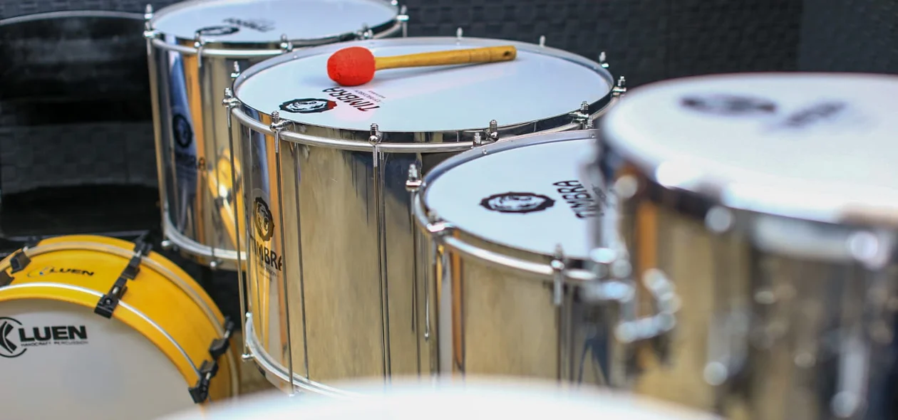 Instrumentos musicais do Centro de Música Eficiente