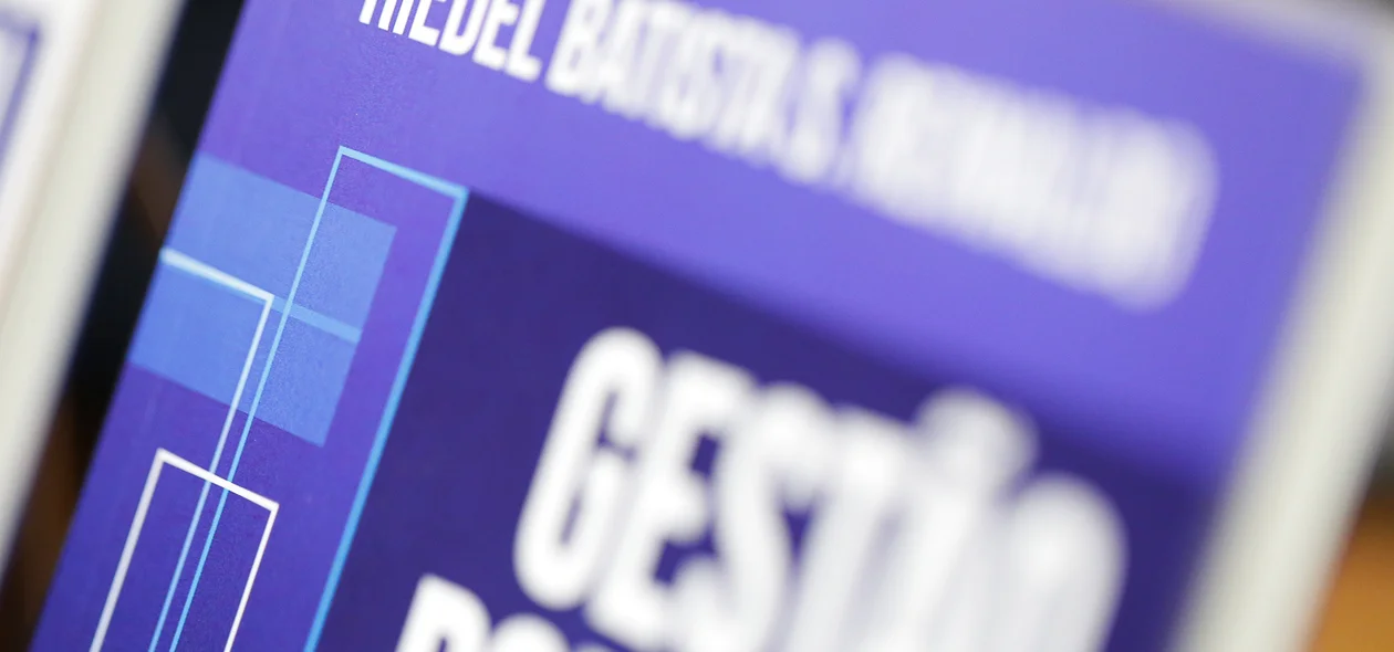 Livro de Riedel Batista