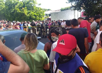 Local foi isolado para o trabalho pericial na Avenida Pinheiro Machado
