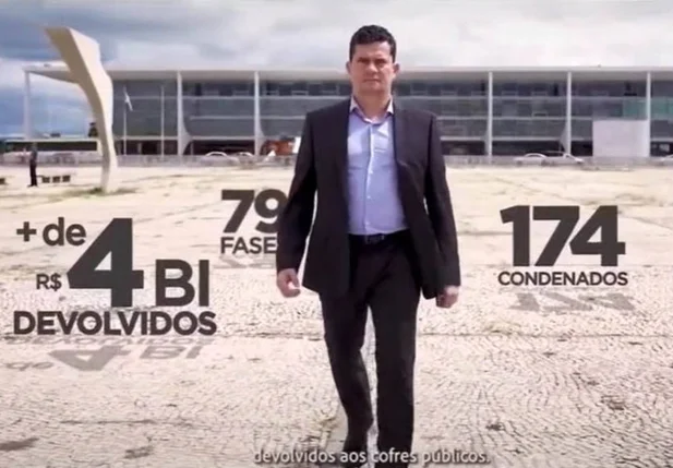 Moro testa perfil “moderno” em vídeo publicado na rede Tik Tok