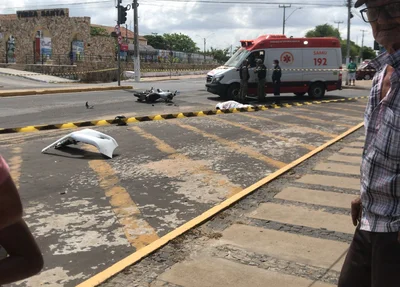 Mulher morre em colisão entre carro e moto em Parnaíba