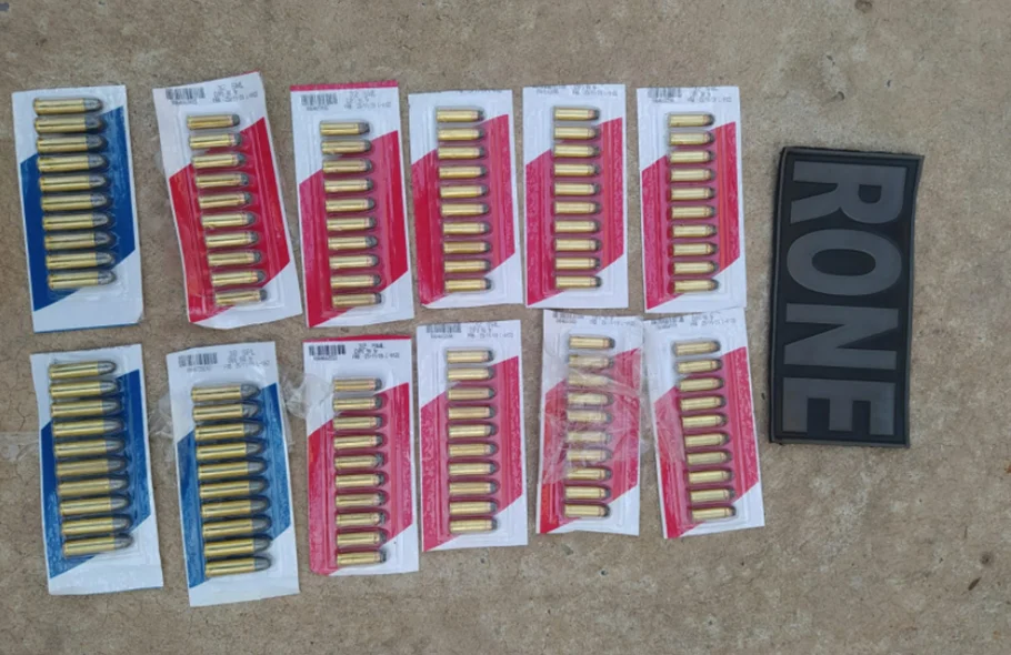 Munições encontradas na casa
