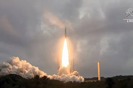 Nasa lança telescópio espacial James Webb após decádas de atraso