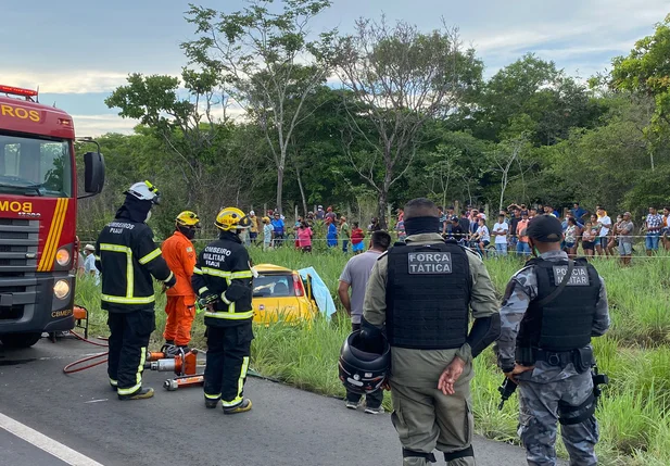O acidente ocorreu na tarde desta quinta