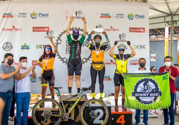 O evento contou com quase 200 ciclistas inscritos do Piauí