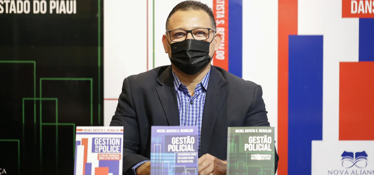 O livro tem a intenção de contribuir no avanço das Polícias Civis