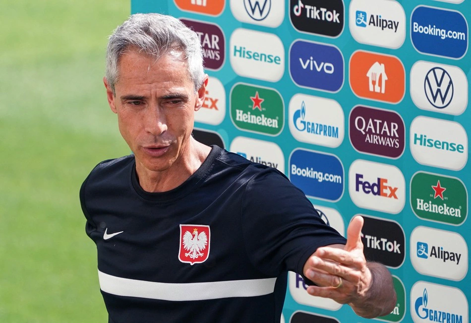 Paulo Sousa encaminha acordo com o Mais Querido.