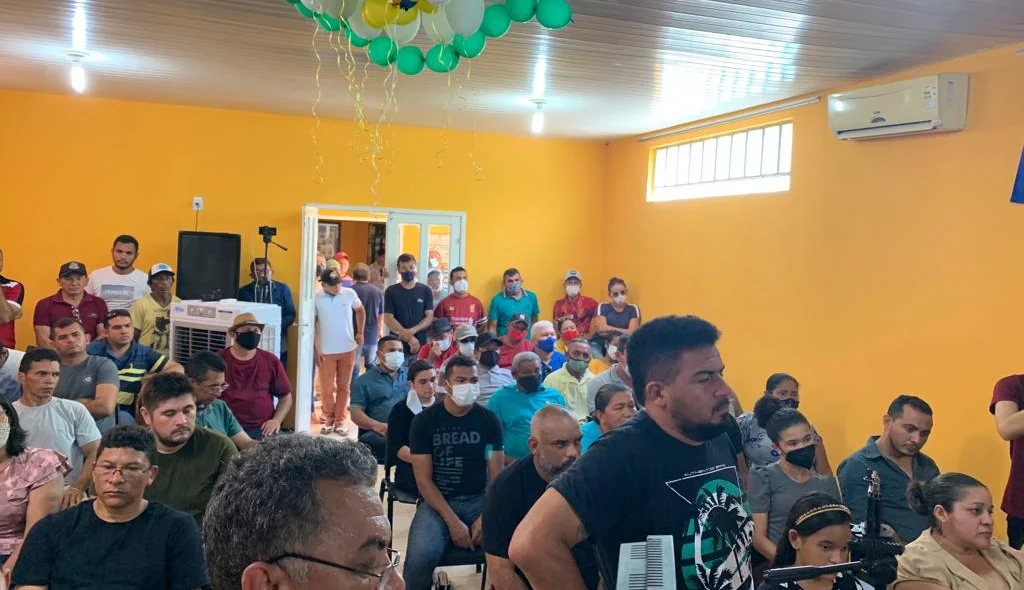 Pessoas presentes na solenidade de posse de Pedro Filho