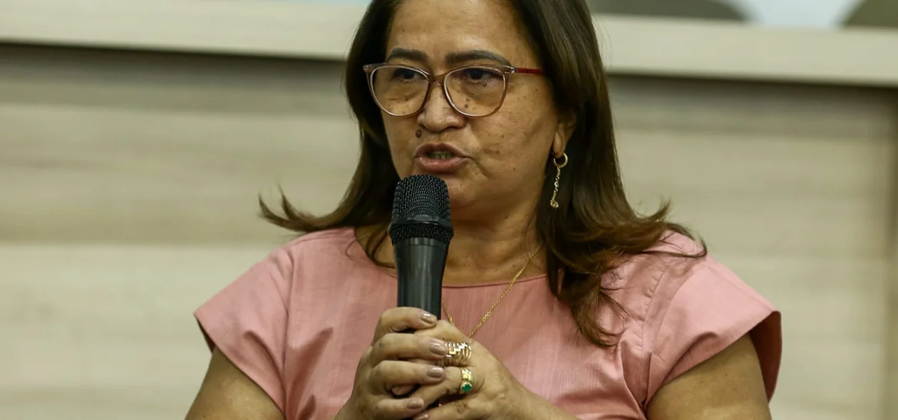 Prefeita de Pimenteiras, Lúcia Lacerda