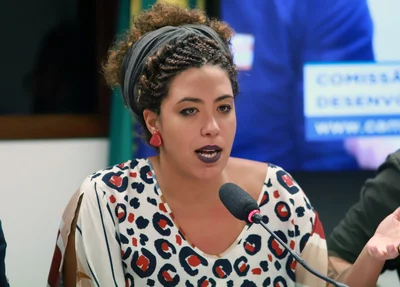 Talíria Petrone