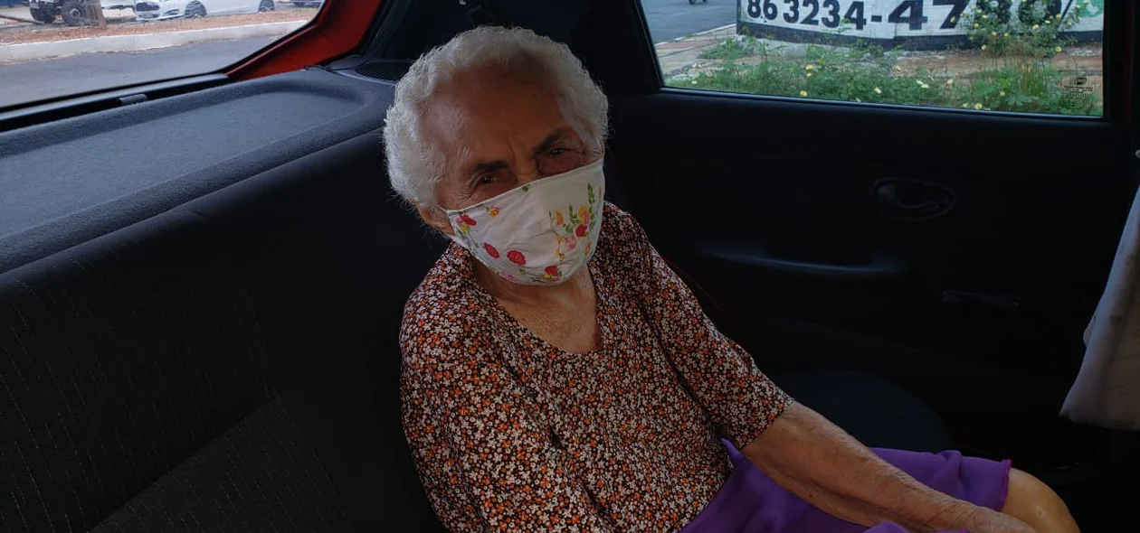 Dona Ursulina Vasconcelos, 98 anos