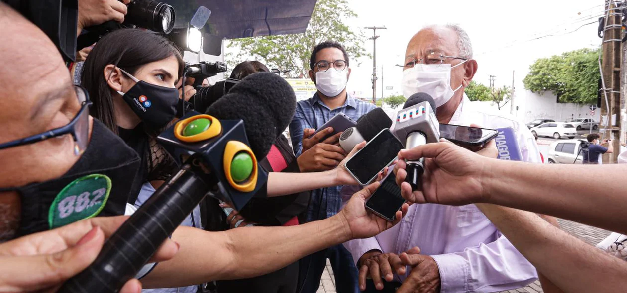 Dr. Pessoa em entrevista