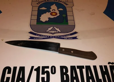 Faca utilizada pelo criminoso