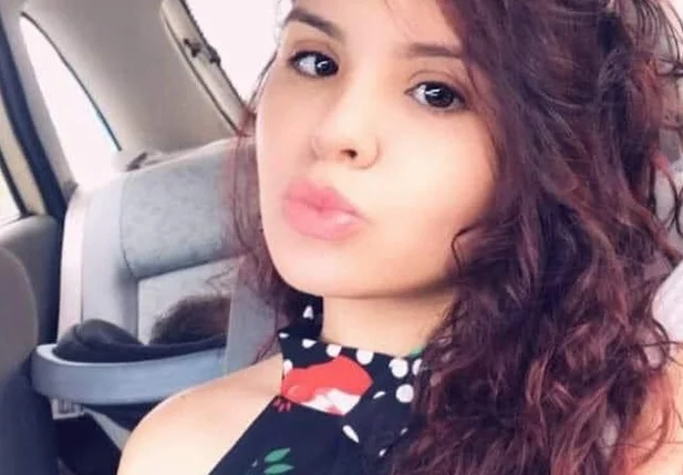 Karine Melo, de 23 anos