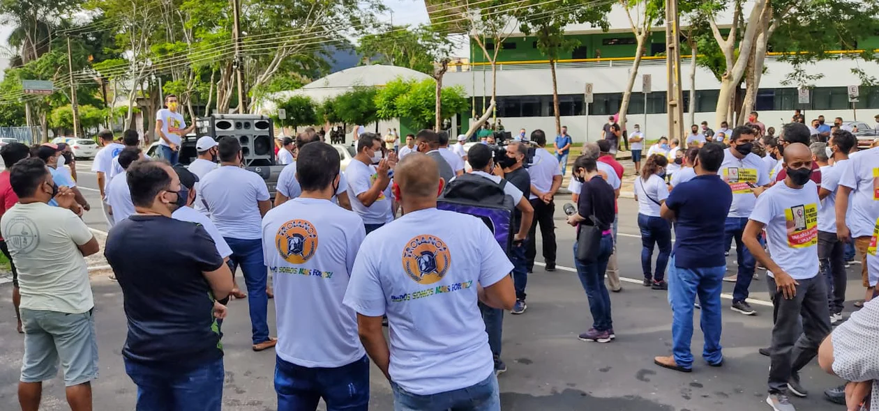 Manifestação dos motoristas de aplicativo em Teresina